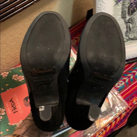 Bamboo Black Patton and Suede Booties - Picture 6 of 8